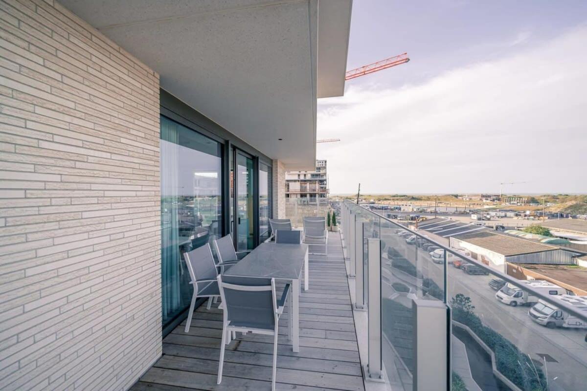 Huswell - Modern New With Pool Access And Parking Apartment Ostend