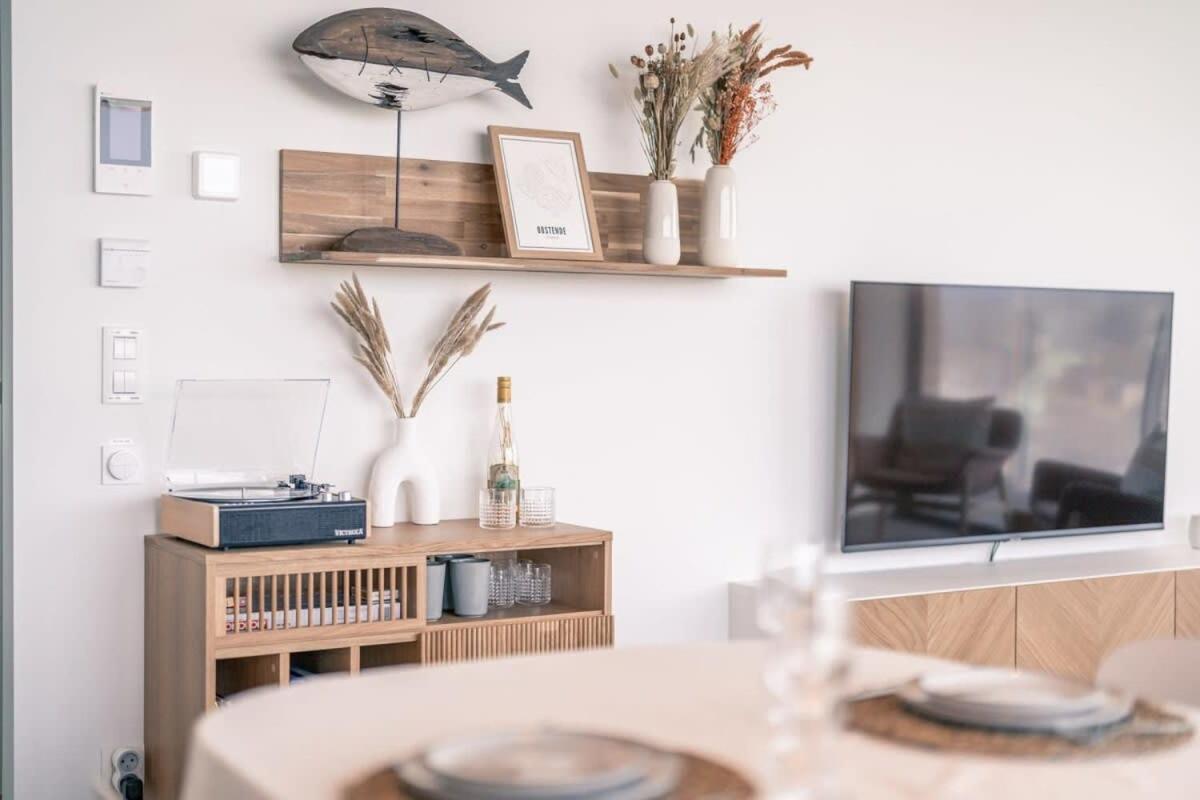 Huswell - Modern New With Pool Access And Parking Apartment Ostend